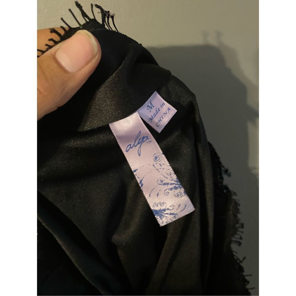 Alya Black Lace Floral Layered A Line Skirt Size Medium NWOT - Picture 6 of 7